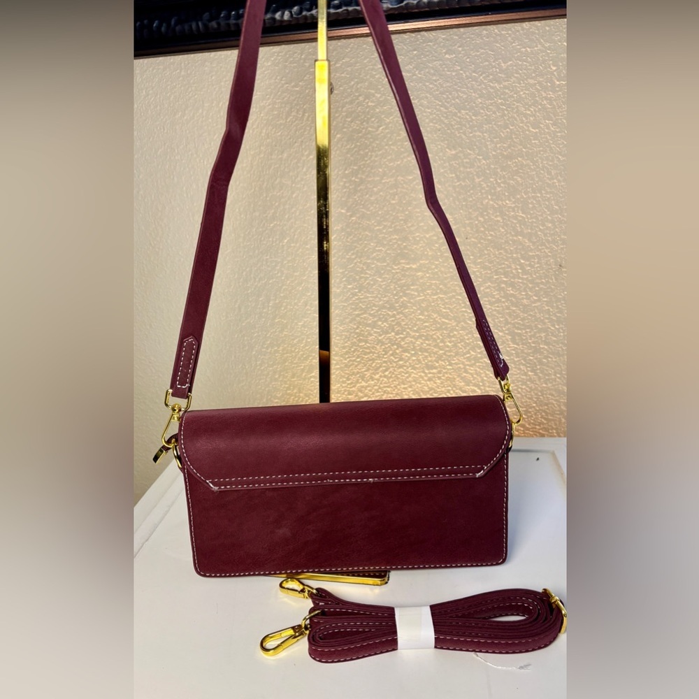 New Burgundy Suede Leather Crossbody/Shoulder Bag w/ Detachable Strap - Picture 3 of 7